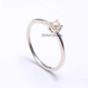 Sterling Silver FreshWater Pearl Ring, Dainty Pearl Ring , June Birthstone Ring, Pearl Ring , Minimalist Pearl Ring , Personalized gift