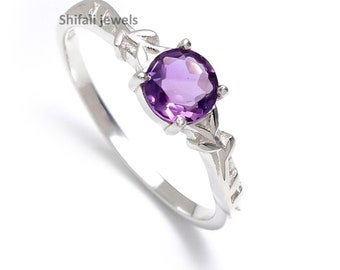 Sterling Silver Amethyst Flower Ring: Unique Floral Design