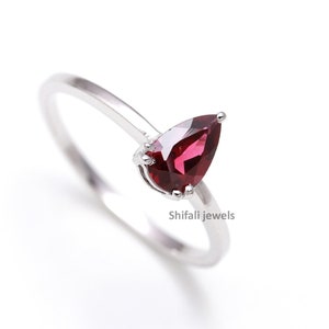 Natural AAA Quality Garnet Ring /Minimalist Ring  / handmade Ring/ Red Garnet Ring/Pear shape Ring/ Promise Ring/ Dainty Ring/ Gift for her.