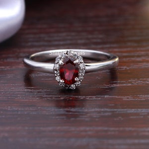 Bague ovale en argent 925 avec rubis : bague de fiançailles en grappe de ZC