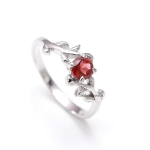 Natural Garnet Ring /AAA Quality Garnet Ring /Simple garnet ring/ Gift for her/ Garnet Leaf Ring / Red Garnet Ring/ Garnet Dainty Ring. Gift