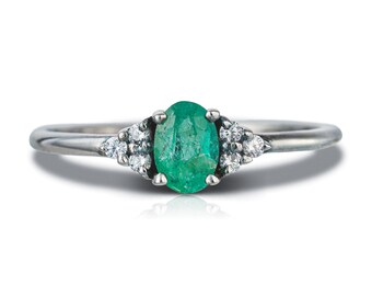 Anillo de compromiso de esmeralda para mujer, piedra natal de mayo, plata de ley, joyería hecha a mano.