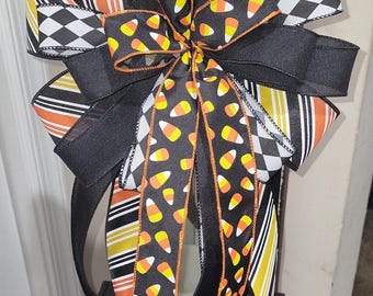 Halloween Candy Corn Wreath Bow: Black & Orange Wired Ribbon Decor