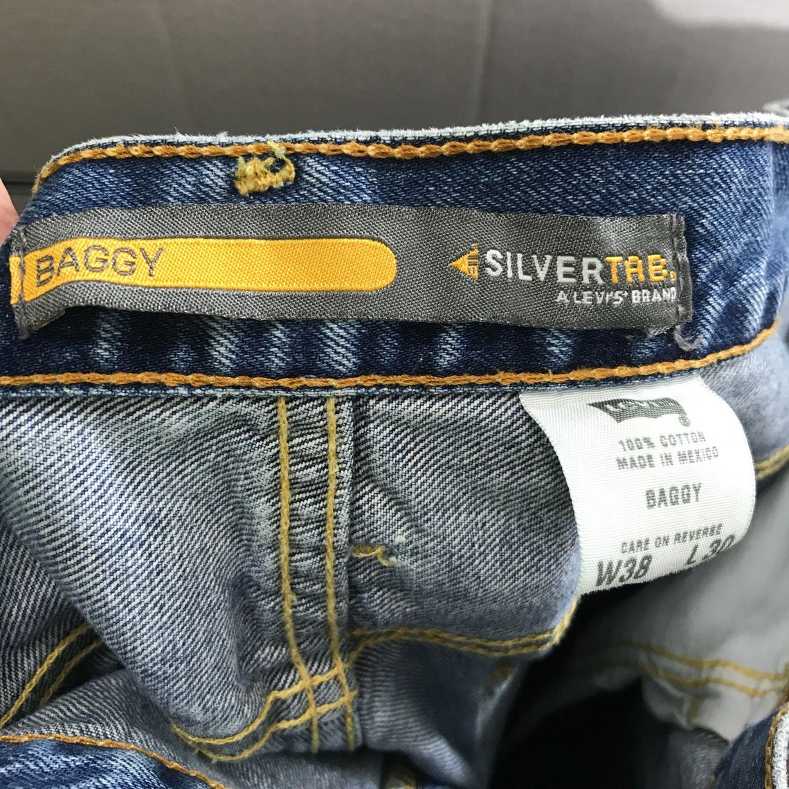 levis 38x28