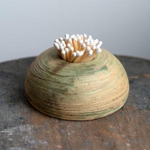 Zapałkarz | Podstawka pod zapałki | Ceramiczny garnek | Prezent na parapetówkę | Rustykalna ceramika | Podstawka pod wykałaczki kontra Urchin nr 33