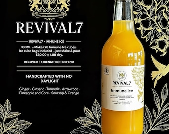 Puede incluir: Una botella de vidrio transparente llena de líquido naranja brillante, etiquetada como Revival7 Immune Ice. La etiqueta enumera ingredientes que incluyen jengibre, cúrcuma, arrurruz, piña, guanábana y naranja. Capacidad de 330ml.