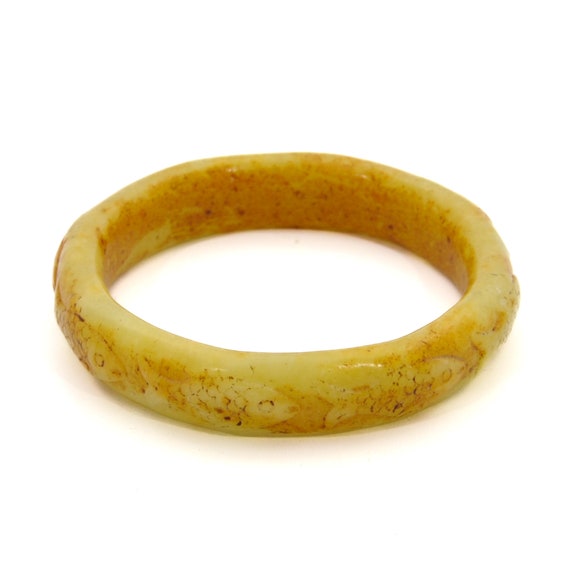 Carved Fish Yellow Serpentine Bangle Bracelet - image 5