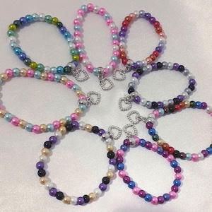 Subtle Pride Bracelets – Faux Pearl, Heart Charm (Discreet Packaging)