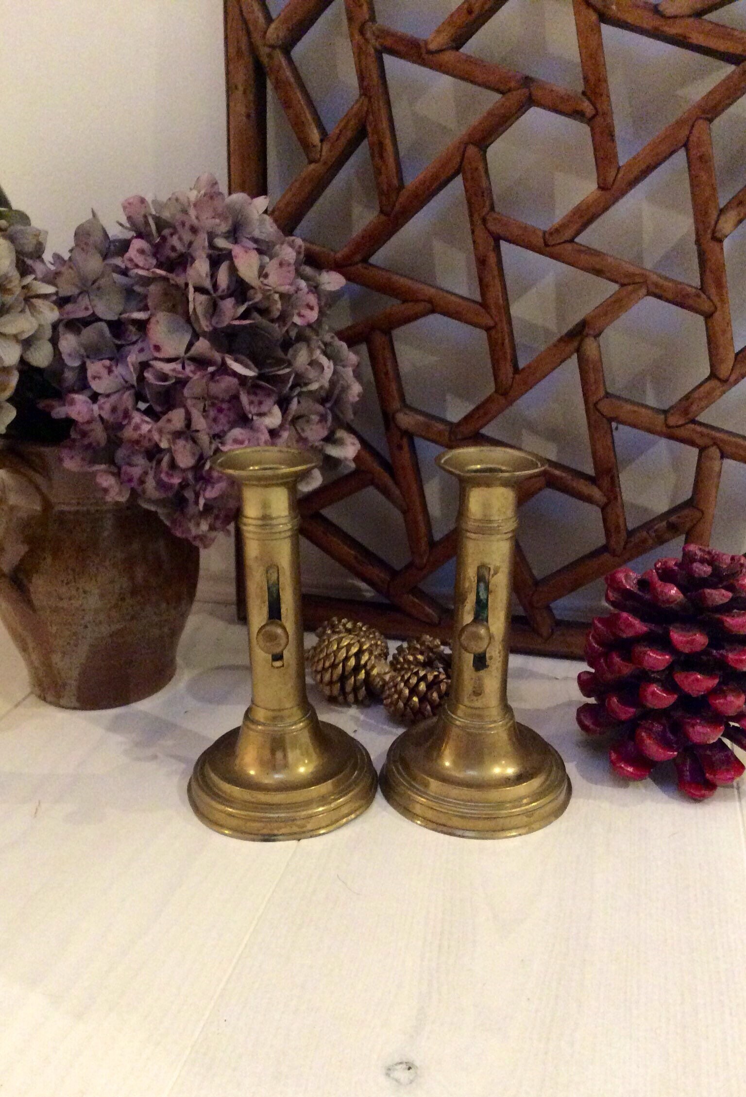 Français Chandeliers, Bougeoirs en Laiton, Chandeliers Laiton Vintage, Push Up Vintage