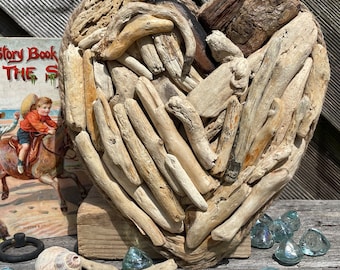 Heart of the Tide – Small Driftwood Heart Wall Art | Coastal Decor with Shell Detail | 9x8” | Ready to Ship