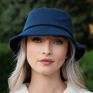 Irlandzki kapelusz typu bucket hat Donegal Tweed - granatowy w jodełkę - Irlandia - ręcznie robiony - unisex