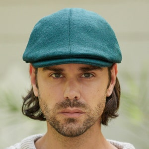 Irish - Traditional Wool Melton Driving Cap - Irish Golf Green - Ireland - Handcrafted - Unisex