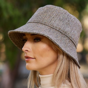 Irish Donegal Tweed Bucket Hat  - Donegal Beige Fleck   - Ireland - Handcrafted - Unisex