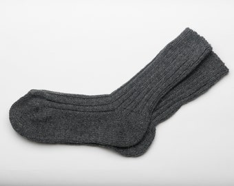 Irish Wool Walking Socks -  Dark Grey  - Handcrafted - Size M =  UK 4-7 (EUR 37-41 / US 5.5-8.5)