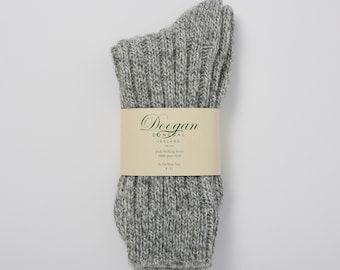 Chaussettes de marche en laine irlandaise - Donegal Grey Chiné - Fabriquées à la main - Taille M = 4-7 UK (37-41 EUR / 5,5-8,5 US)