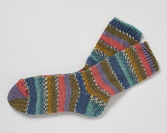 Irish Wool Walking Socks - Purple/Pink  Fairisle - Handcrafted - Size M =  UK 4-7 (EUR 37- 41 / US 5.5 - 8.5)