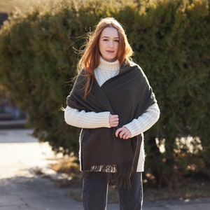 Irish - 100% Supersoft Lambswool Stole  - Olive  - Handmade - Ireland - One Size - Unisex