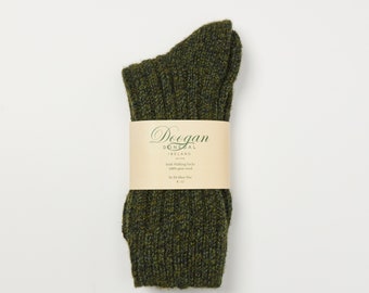 Chaussettes de marche en laine irlandaise - Donegal olive chiné - Fabriquées à la main - Taille M = 4-7 UK (37-41 EUR / 5,5-8,5 US)