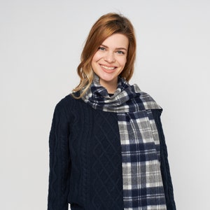 Irish - 100% Supersoft Lambswool Plaid Scarf - Classic Irish Navy/Grey  - Handmade - Ireland - One Size - Unisex