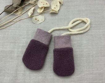 Baby mittens without thumbs, made of boiled wool, individually crafted according to your wishes!