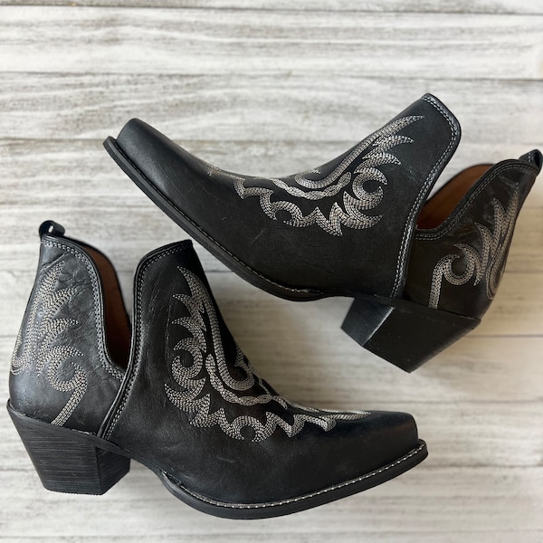 Black leather stitched cowboy boots