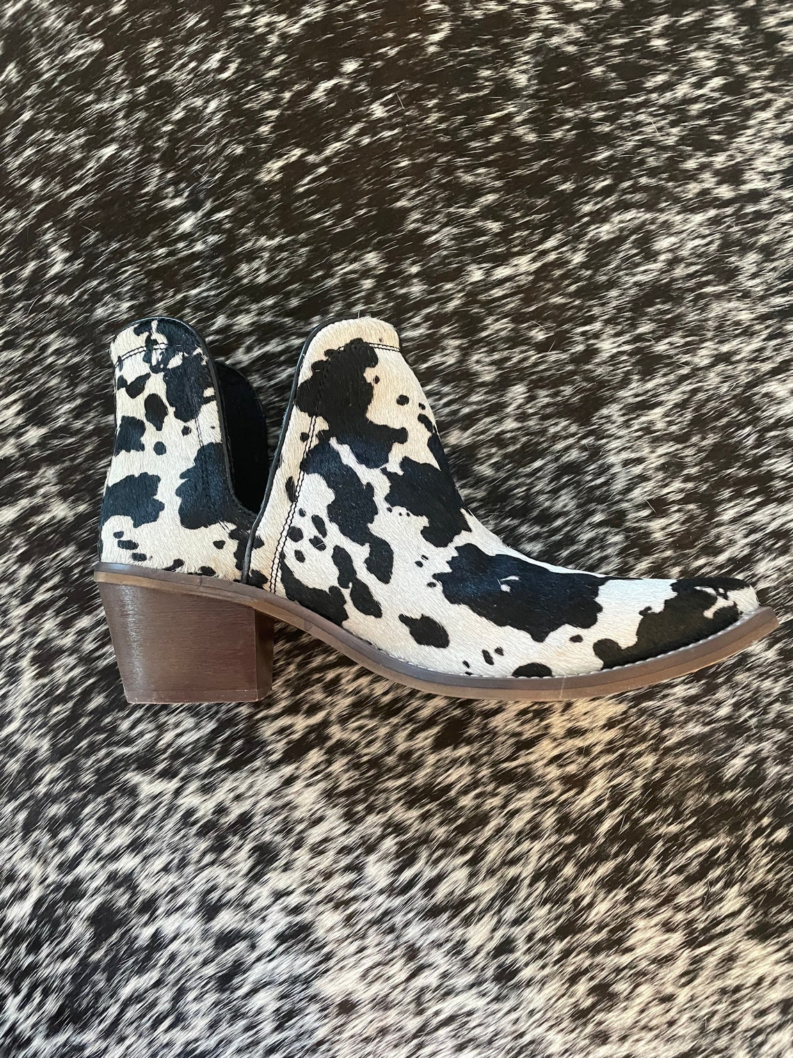 cowhide boots womens
