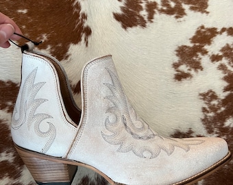 Gringa Cowboy booties