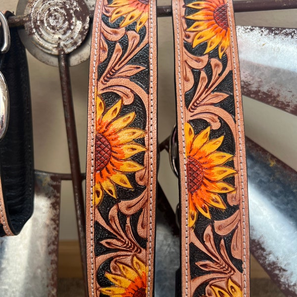 Sunflower dog collar