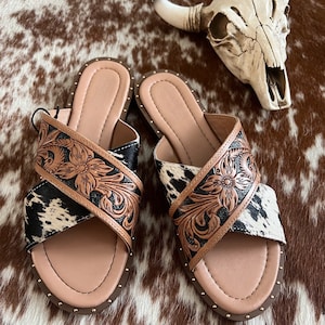 Crisscross cowhide sandal
