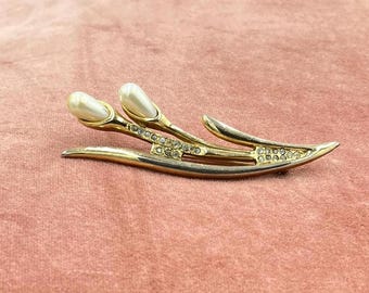 Gold brooch signed statement faux pearl large