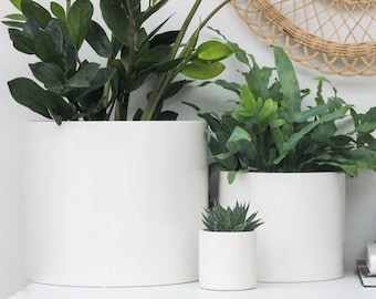 Minimalist Modern Ceramic Plant Pot in White