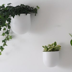 White and Black Metal Minimalist Round Wall Planter Pot