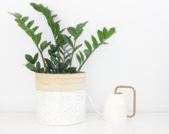 SECONDS SALE Large White and Gold Speckle Bamboo Planter Pot