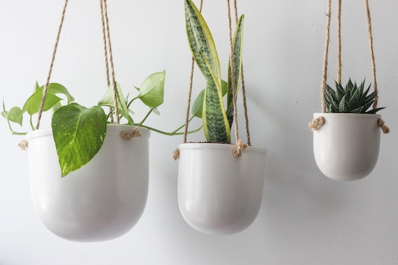 Hanging planter white deals