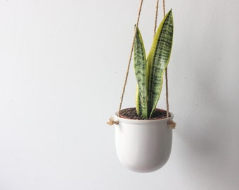 Small Hanging Planter Pot in Matte White