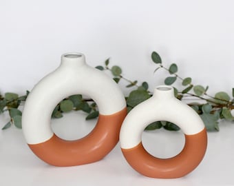 Two-tone Speckled Donut Circle Bud Vase CLEARANCE SALE