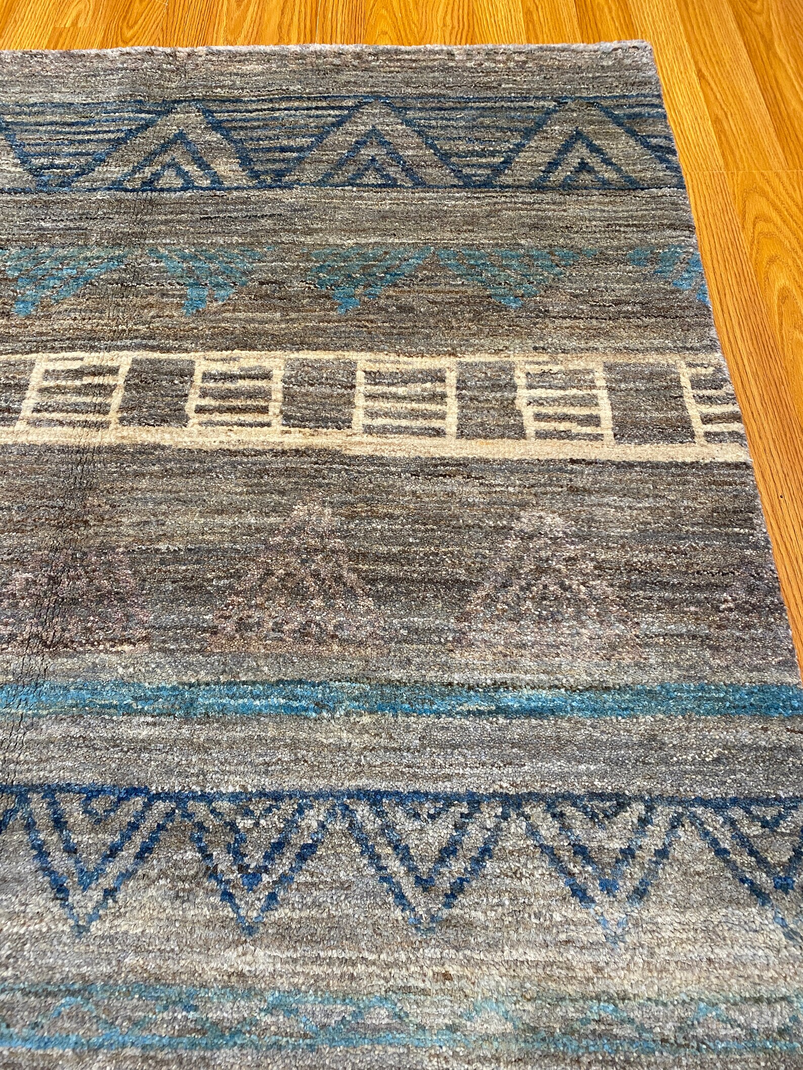 5'6x8'2 Contemporary Gabbeh Gray Rug Soft Bedroom Etsy