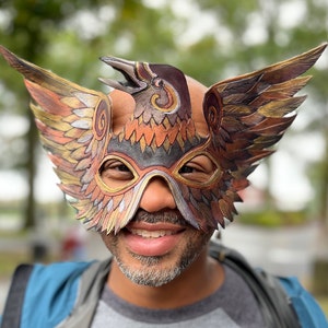 Golden Raven Mask Handmade Leather Masks for Masquerade / Halloween / Cosplay