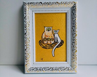 Pintura acrílica original de búho y gato: Arte con marco dorado