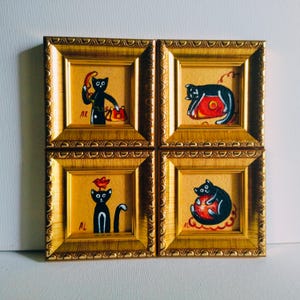 Ensemble de quatre tableaux Petites peintures miniatures avec des chats Cadeaux Chat noir et téléphone chat noir et oiseau Illustrations nouvelle décoration murale