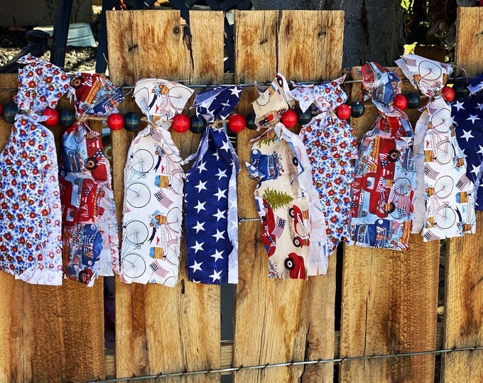 Patriotic RV Garland/Banner, Patriotic Rag Banner, Patriotic Rag & Bead Garland