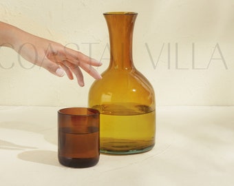 Caraffa per bevande realizzata a mano in vetro riciclato/ Decanter per bevande/ Brocca per bevande/ caraffa con set di bicchieri/ Caraffa primaverile con bicchiere