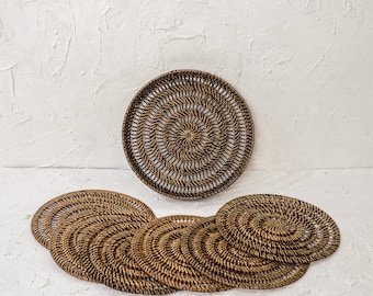 Woven Placemats with Holder Set or individual - Stylish table protection Wedding events decor