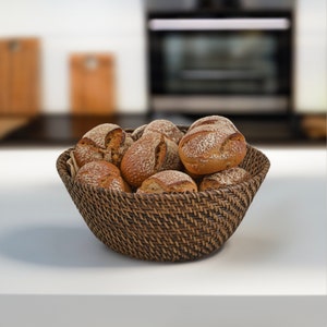 Koszyk na pieczywo pleciony - Koszyk na owoce rattan ciemnobrązowy bułka miska szerokość 25 cm Prezent dla niego/niej Prezent urodzinowy