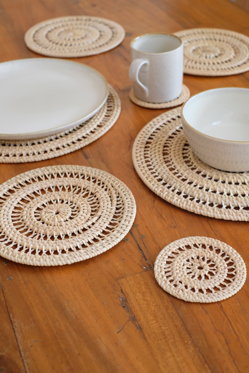 Shell spiral placemat/ Rattan Placemat / Wicker placemat. Etsy