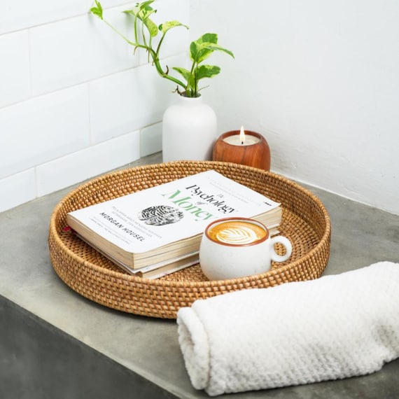 Natürliches rundes Rattan Tablett 35 cm, 30 cm und 25 cm / Rattan Tablett / Korb rundes Tablett / weißes Tablett Geschenk für Sie / Ihn