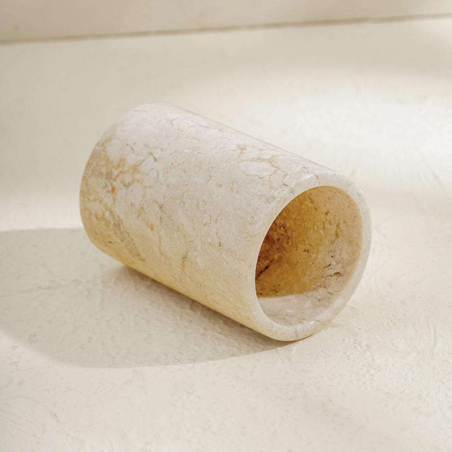 Creative Home Porte-brosse à dents en marbre naturel, support de brosse à dents, organisateur de comptoir de salle de bain, diamètre 8,9 cm x hauteur 11,4 cm, blanc cassé (la couleur peut varier Creative Home Porte-brosse à dents en marbre naturel, support de brosse à dents, organisateur de comptoir de salle de bain, diamètre 8,9 cm x hauteur 11,4 cm, blanc cassé (la couleur peut varier