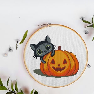 Halloween Cute kitty, cat and pumpkin cross stitch pattern
