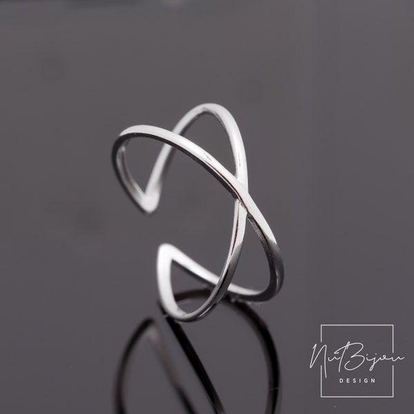Adjust silver ring, Criss cross Ring, Silver cross X Ring, Minimalist ring, Silver open ring, Thin Silver X Ring, Rings for women