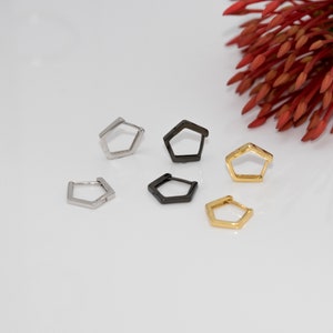 Huggie Hoop Earrings, Women Hoop Earrings, Geometric Hoop, Hexagon hoops, Small Thick Hoop Earrings, Fast shipping, Hexagon Huggies